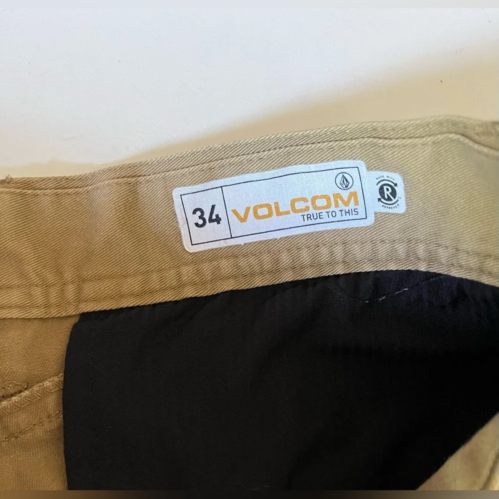 Mens Volcom True to This Khaki Chino Flat Front Shorts Size 34 11